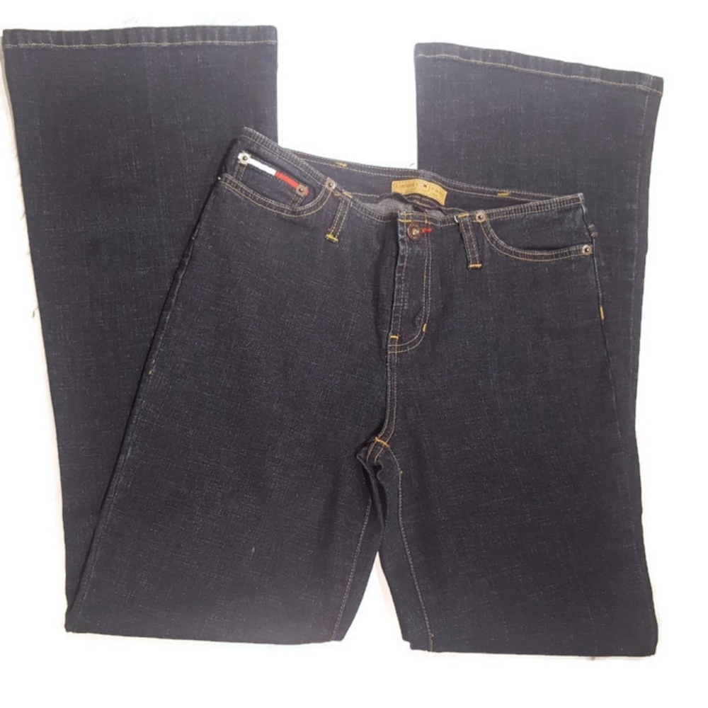 Tommy Hilfiger women's size 7 bootcut‎  jeans